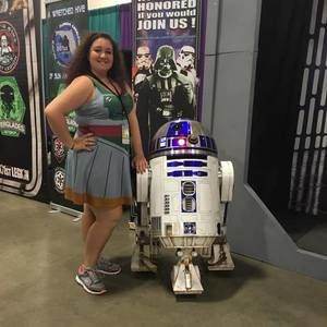 Meet your Posher, Loren